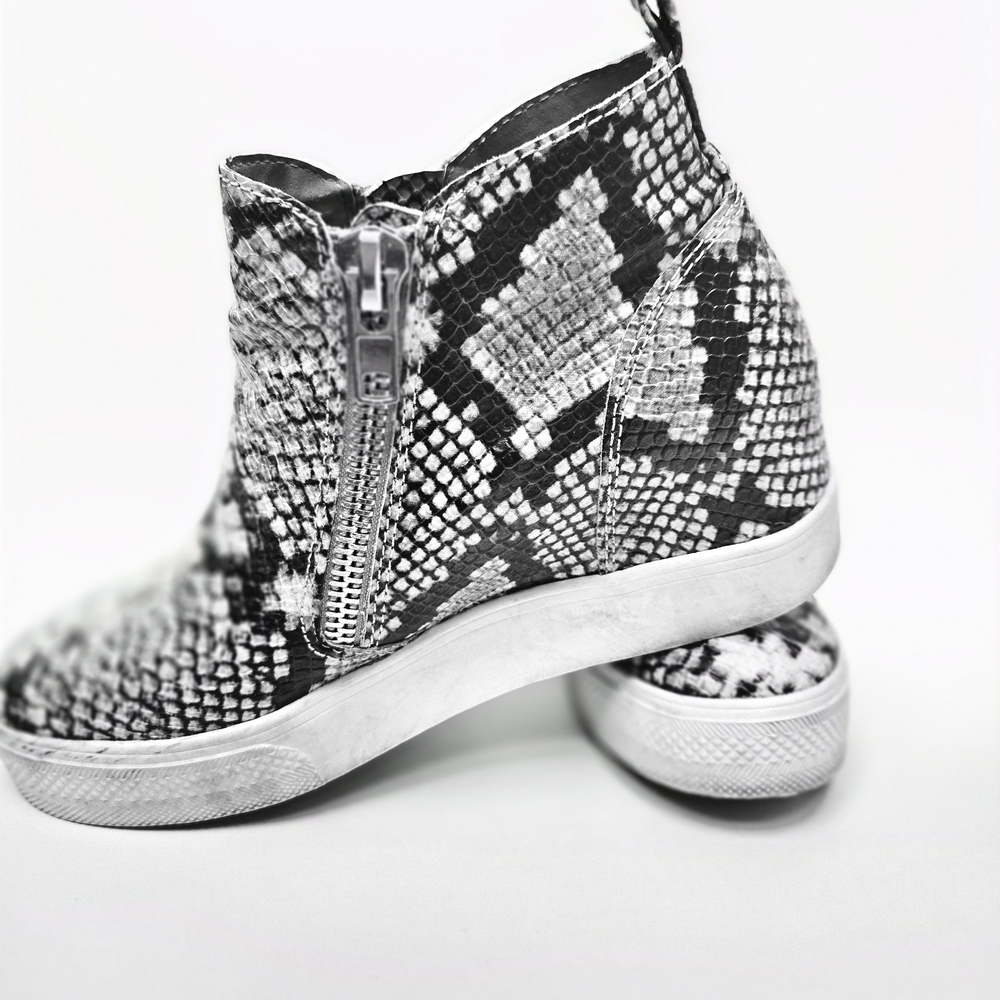 Steve Madden Black and White Snakeskin Sneakers